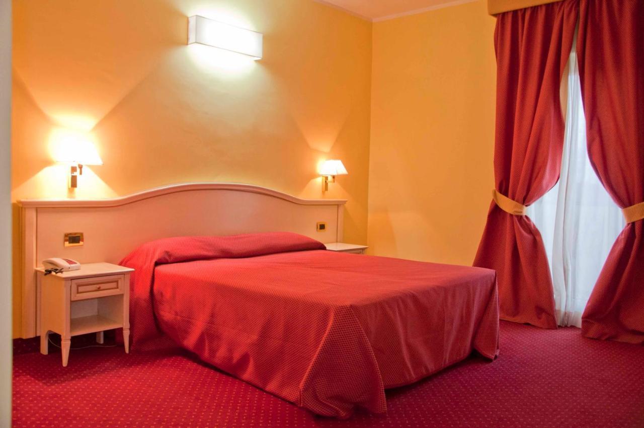 Hotel Il Duca Del Sannio Agnone Habitación foto